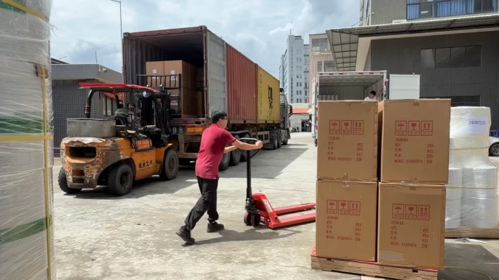After the goods are packed and sealed After the goods are packed and sealed
